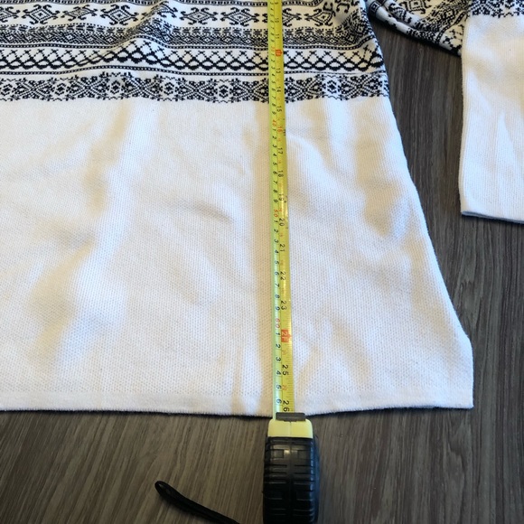 NorthStyle sweater - Picture 11 of 11